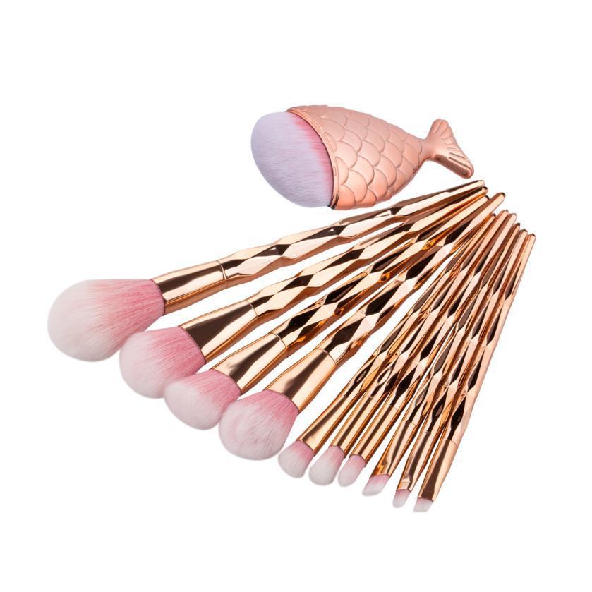 Diamond Fish Makeup Brush