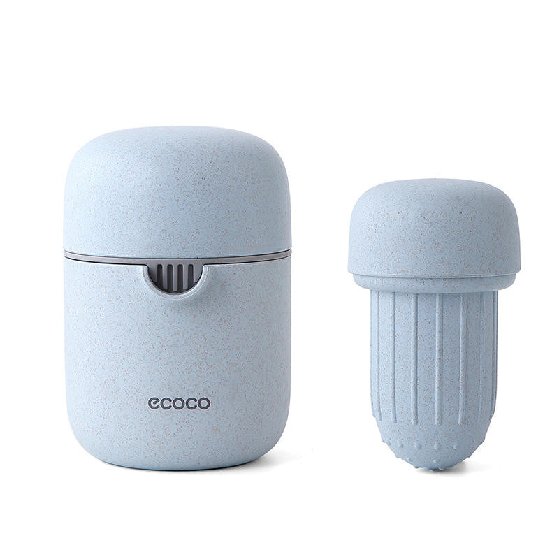 Small Portable Manual Juicer