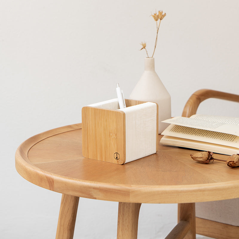 Retractable Desktop Pen Holder, with Accordion Structure, Large Storage Space and Minimalist Design, for Home & Office