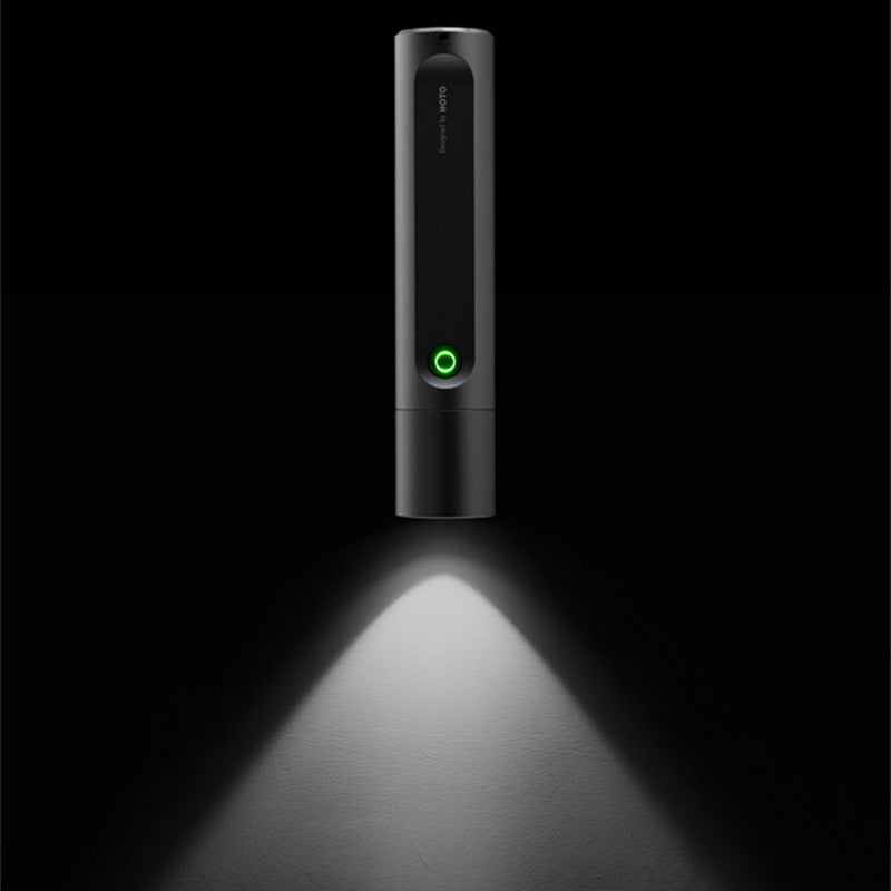 Outdoor Waterproof And Long-Lasting Strong Light Flashlight