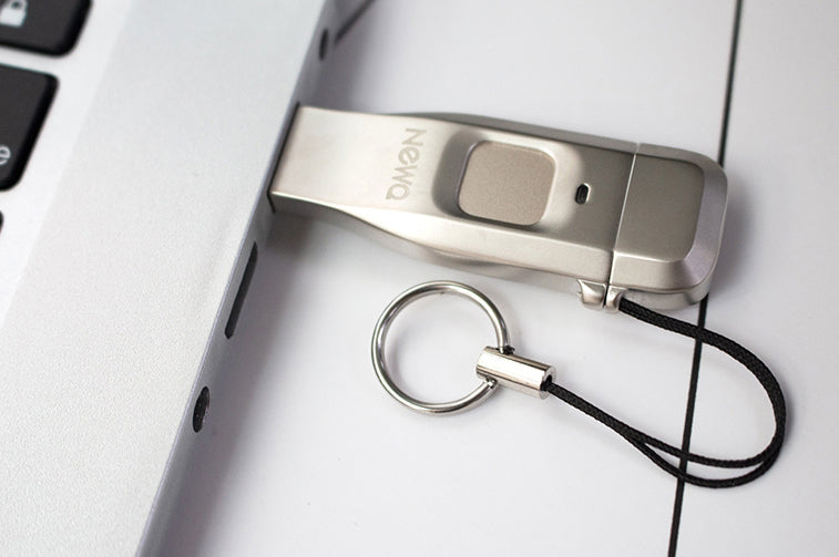USB3.0 Fingerprint Encryption USB Flash Disk with APP Management System, for Business / Personal Data Security