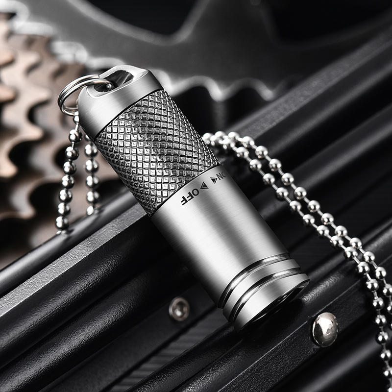 Outdoor Titanium Alloy Keychain Flashlight