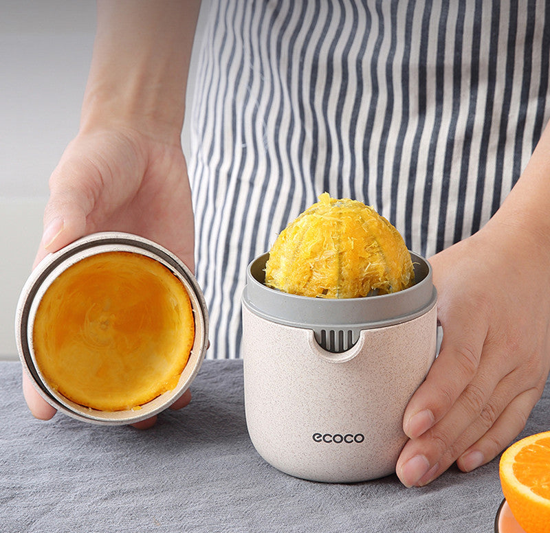 Small Portable Manual Juicer
