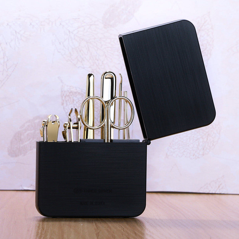 7-Piece Manicure Kit, with 2 Nail Clippers, Beauty Scissors, Nail File, Ear Pick, for Fingernails & Toenails