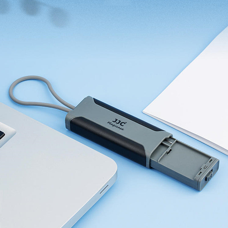 Multifunctional Memory Card Box Card Reader 2-In-1