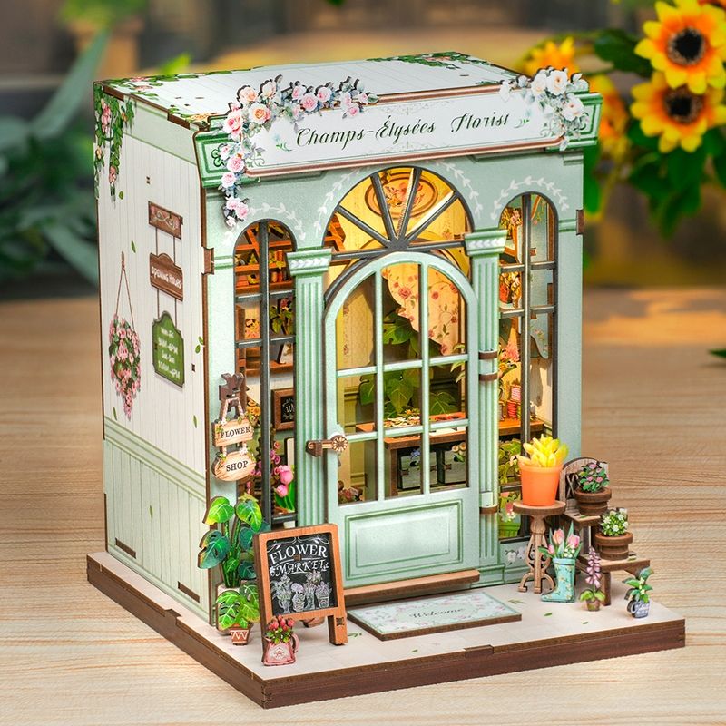 Champs-Élysées Florist DIY Book Nook Kit