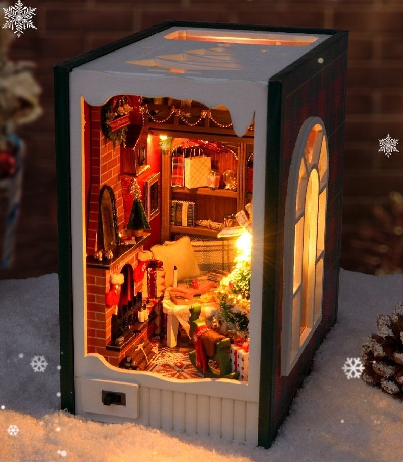 Christmas Diary DIY Book Nook Kit