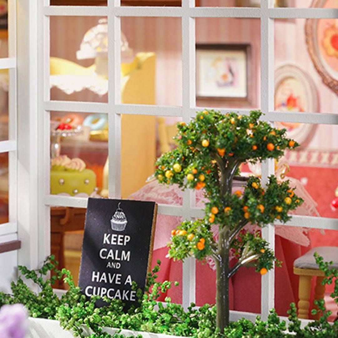 Sweet Berries Time Dessert Shop DIY Dollhouse Kit