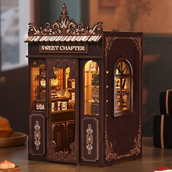 Sweet Chapter DIY Mini Book Nook