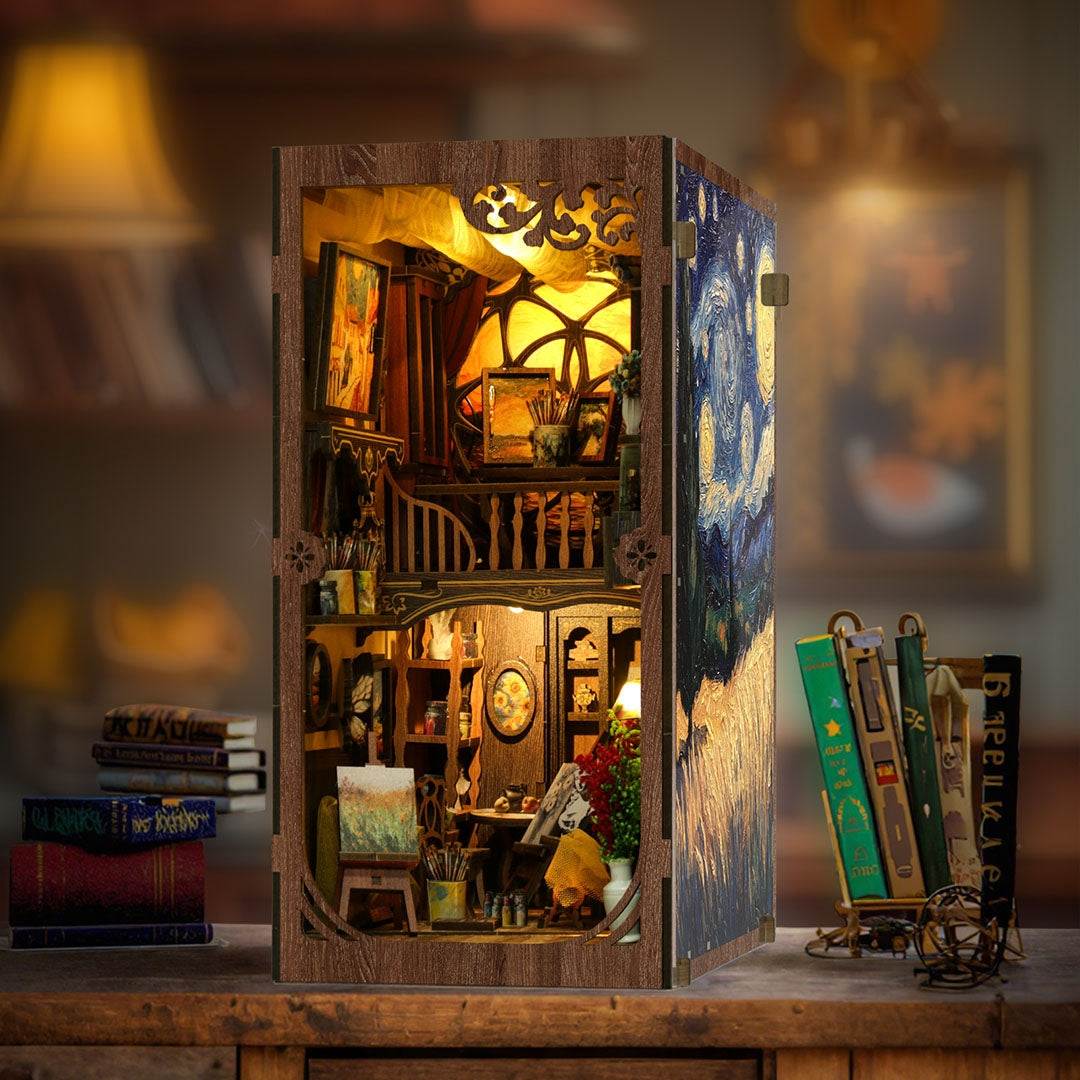Van Gogh Studio DIY Book Nook Kit