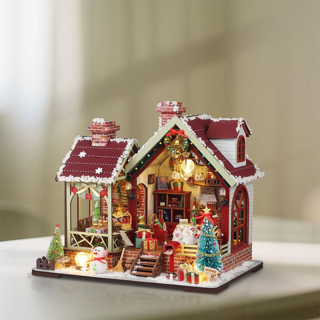 Warm Christmas Lodge DIY Miniature House Kit