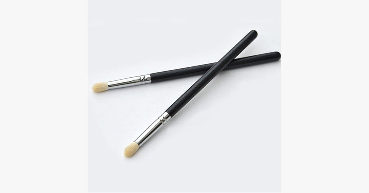 Pro Blending Eyeshadow Brush – Professional Eye Makeup At Your Finger Tips
