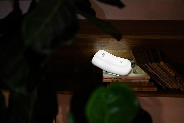 The World's First Gravity Sensing ON-OFF Intelligent LED Light