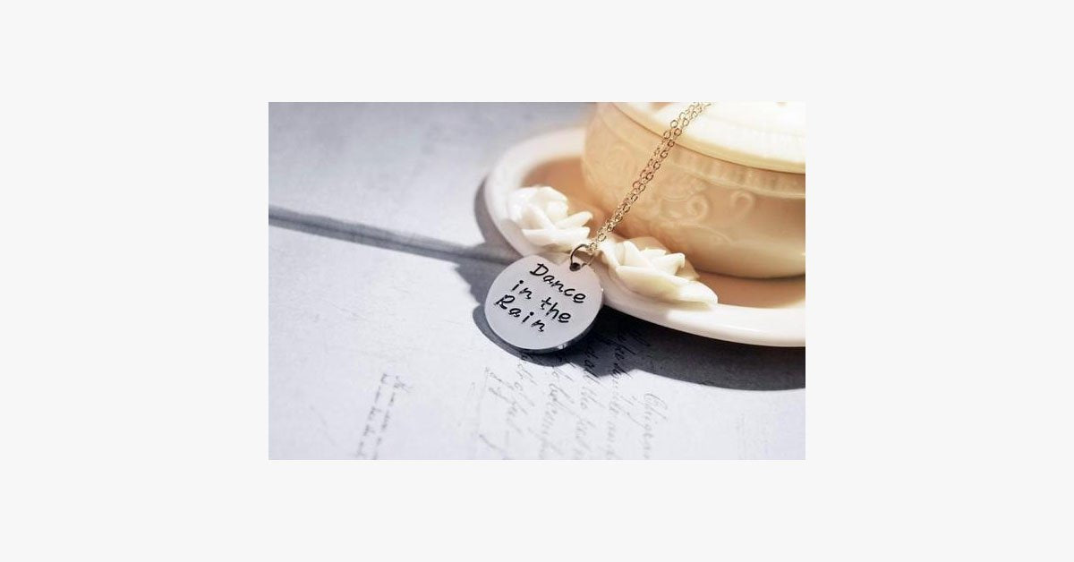 Charm pendant: Dance in the rain