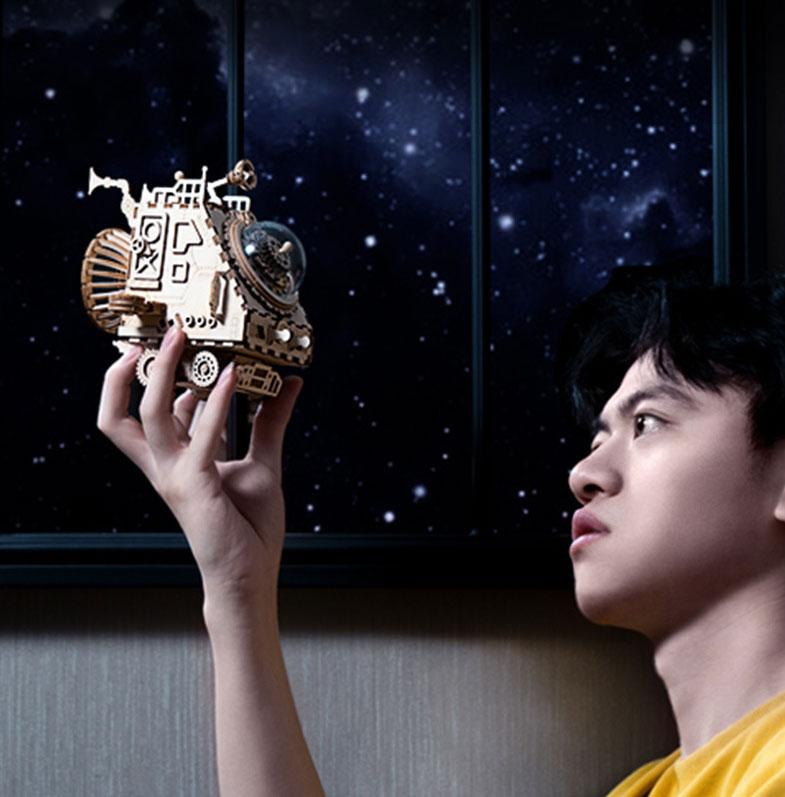 Set up & Wind up the Wooden Music Box to Wind down Yourself