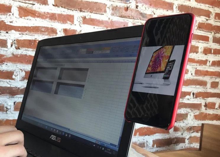 Multitasking Made Easy with Magnetic Phone Mount