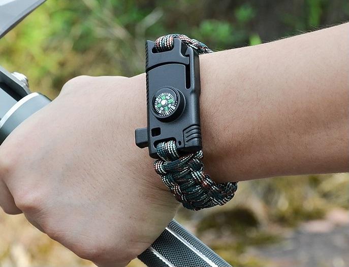 The Coolest Outdoor Survival Bracelet