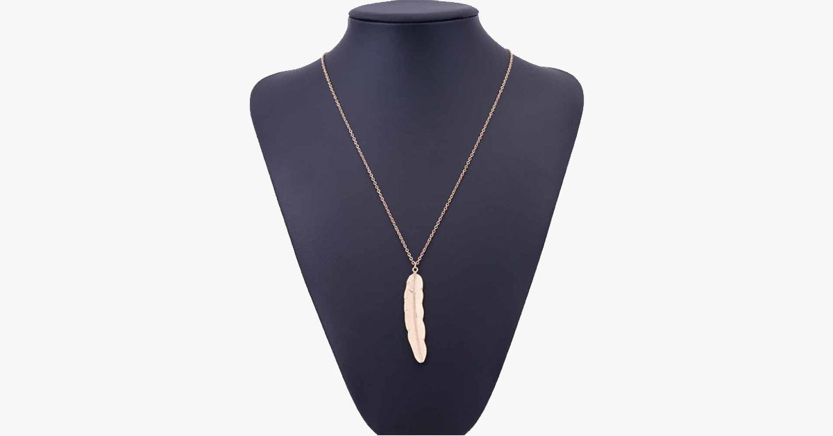 Vintage Feather Necklace