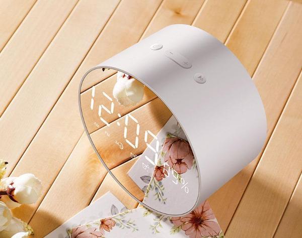 Bluetooth Speaker Mirror with Perfect Lighting & Timing