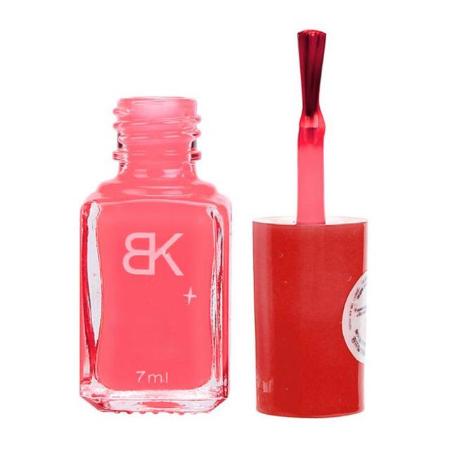 Glow Nail Polish