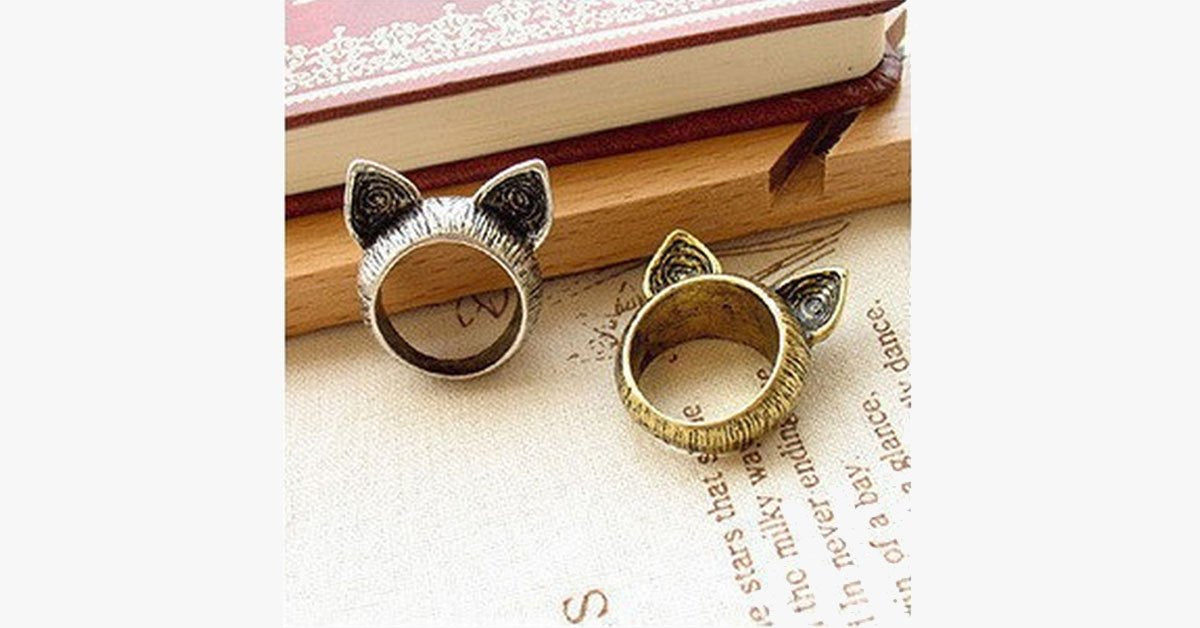 Vintage Kitty Love Ring