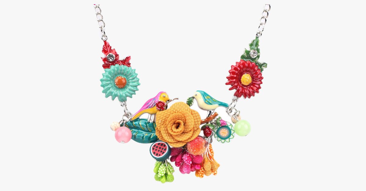 Flower Pendant Necklace