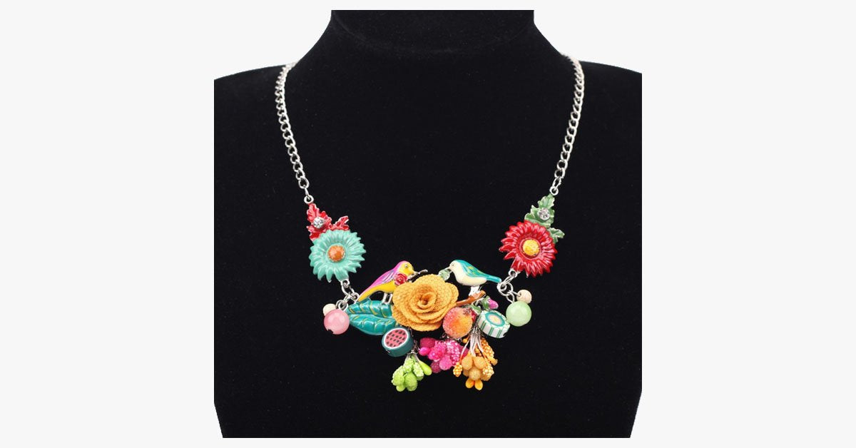Flower Pendant Necklace
