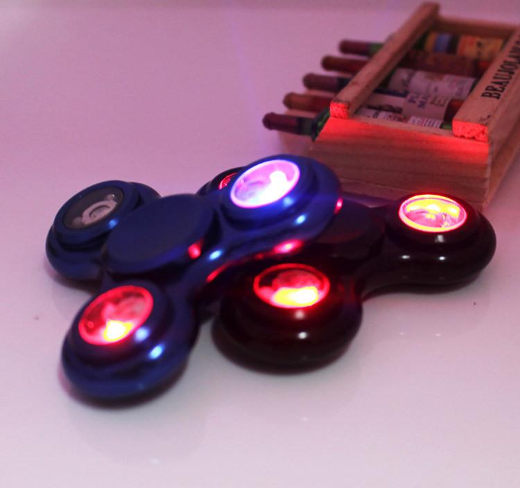 Super Fun Hand Spinner with LED Lights
