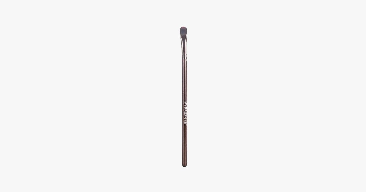 Professional Fluff Brush – Blend Your Eyeshadow for an Even Look