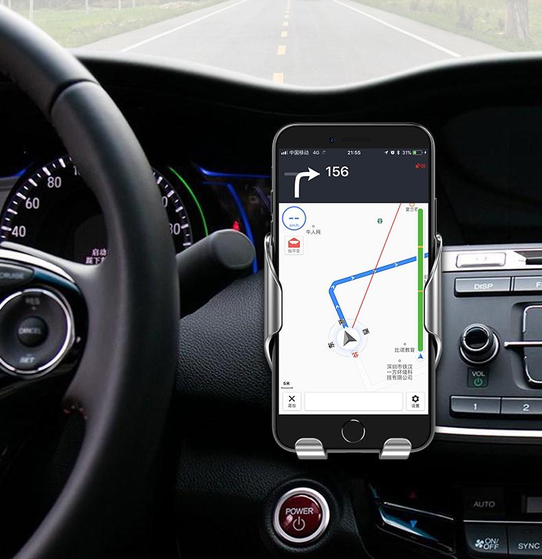 Trusted Car Phone Mount Crammed with Brain Cells