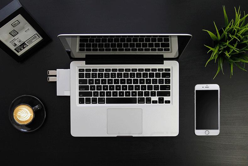 Coolest 180 Degree Rotatable 4-Port USB3.0 Hub