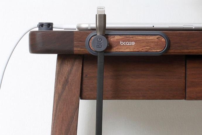 Say Goodbye to Messy Cables