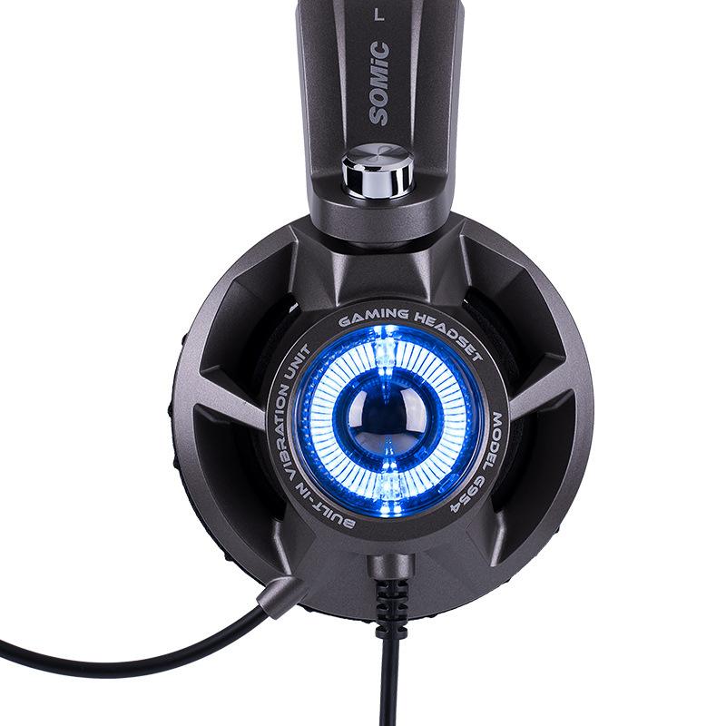 Looks-as-stunning-as-it-sounds Headset That Lets You Feel Explosions in Front of Eyes