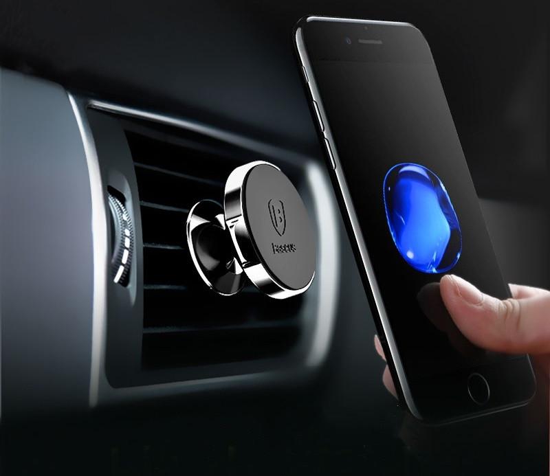 Most Innovative Universal Magnetic Phone Mount For Your Car