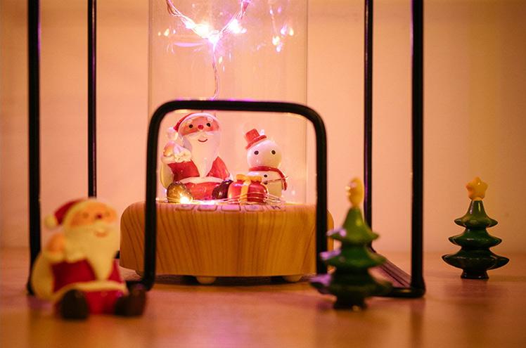 Ideal Marriage of Bluetooth Speaker & Art Decor Lamp