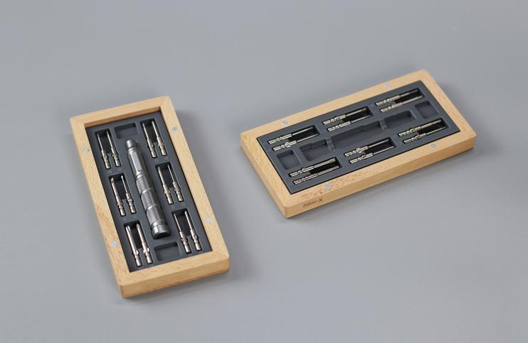 25-in-1 Portable Precision Screwdriver Set With 24 Magnetic Bits