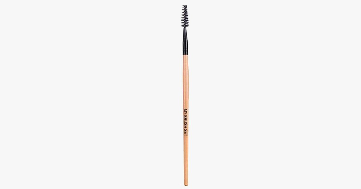 Lash Brush – Define Your Eyelashes Perfectly