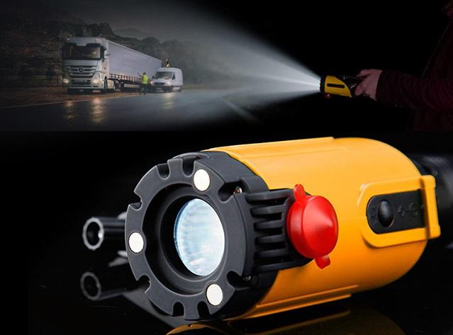 Most Useful Survival Flashlight Everyone Should Own