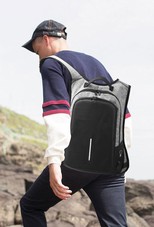 Run Commute Comfortably and Safely with Anti-theft Backpack