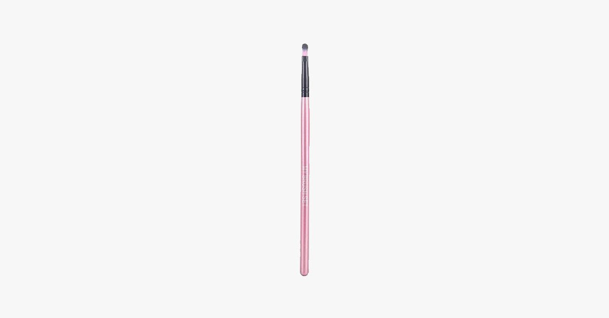 Eye Liner Brush – Get Sharp Eyeliner Every Time for a Dramatic Look!