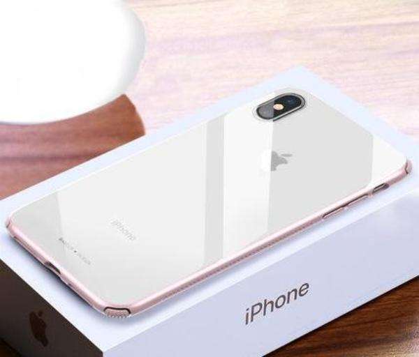 Technically Retain the Originality of Your iPhone with Clear Hybrid Case