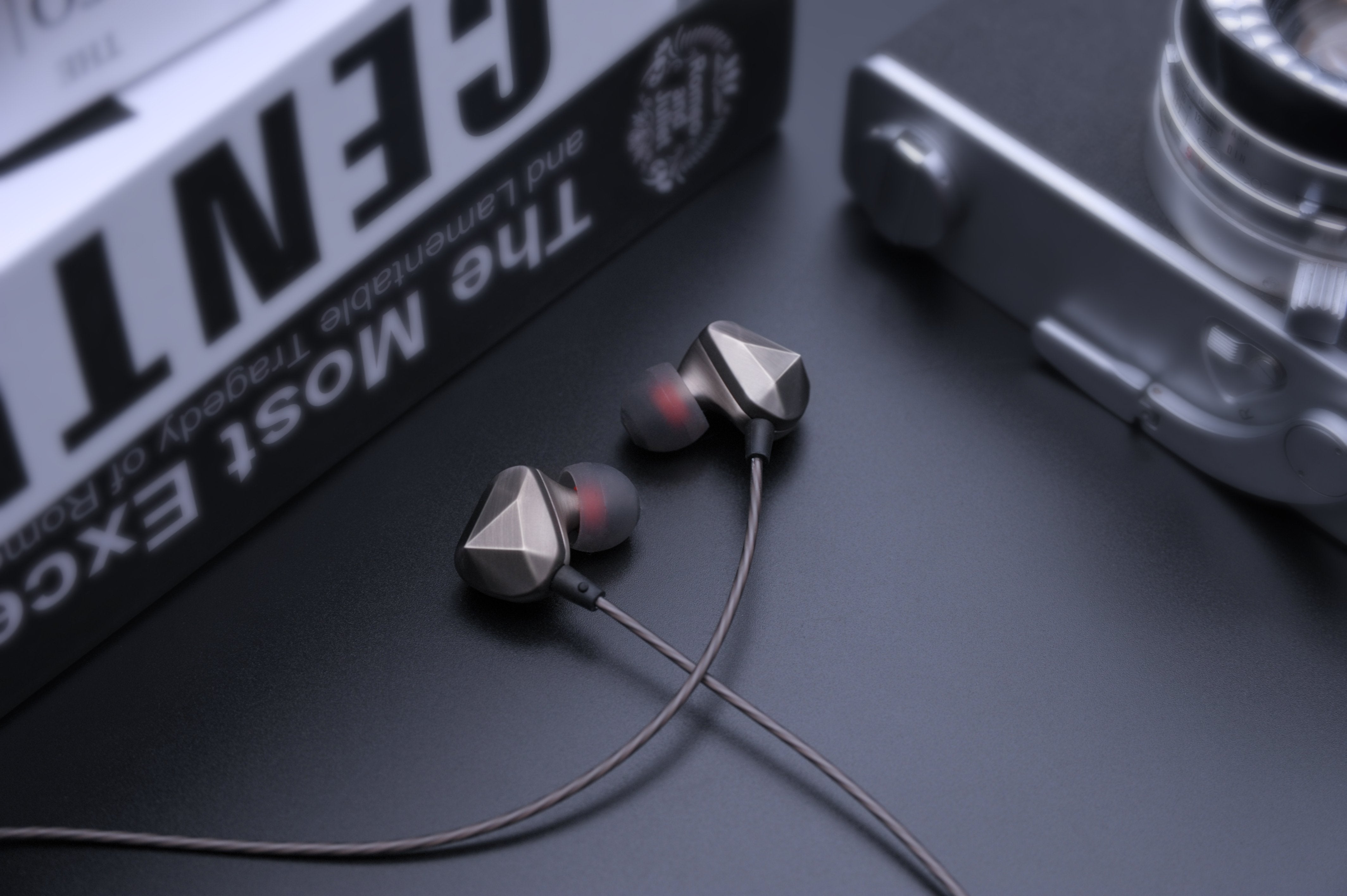 Upgrade the Way You Rock out with Durable & Comfortable Earphones