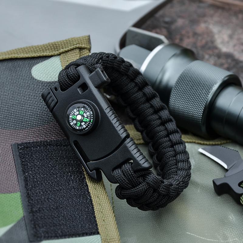 The Coolest Outdoor Survival Bracelet