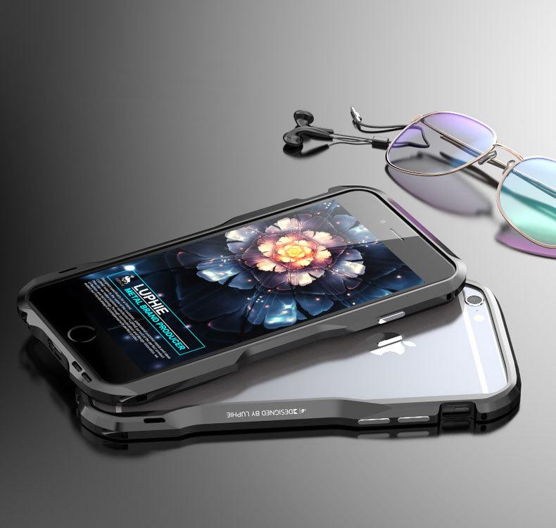 Simplest Ultra Protective Case with Natural Amplifier for iPhone