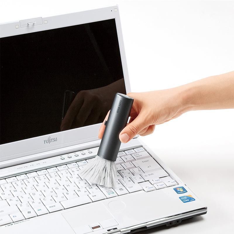 Retractable Computer/Keyboard Cleaner Brush: No Dust, Only Clean