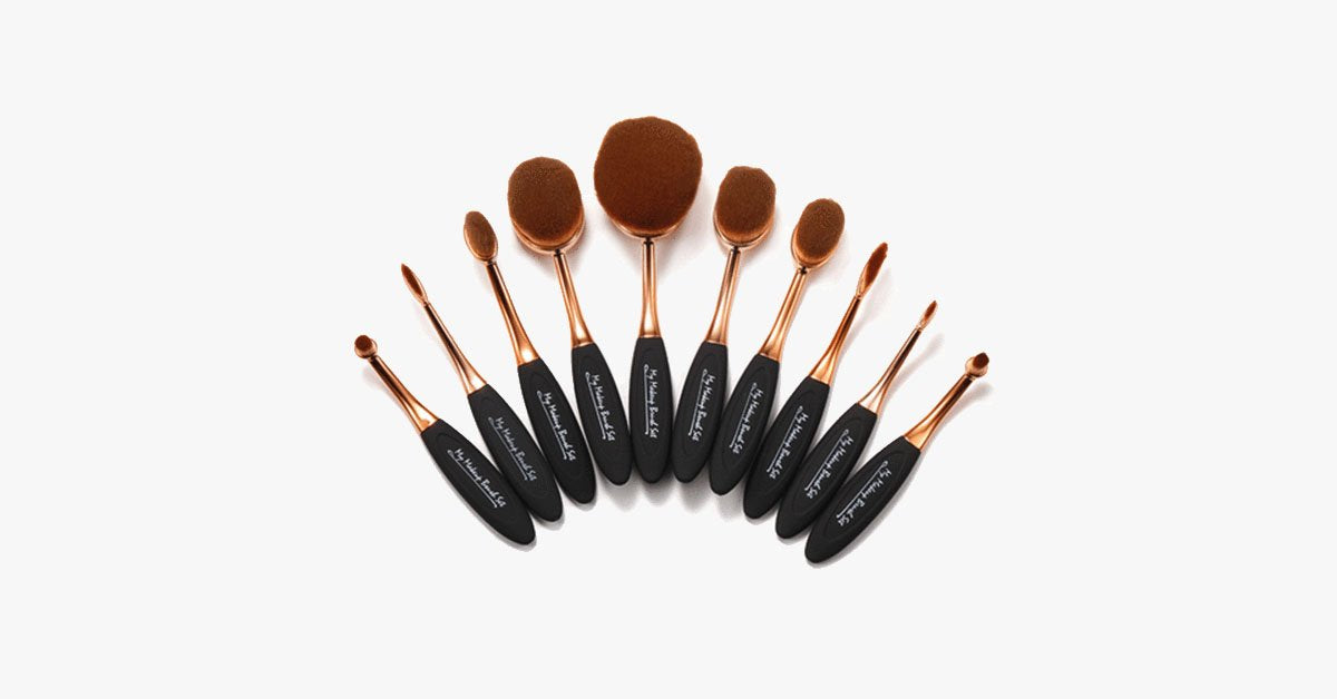 Black and Gold Oval Brush Set
