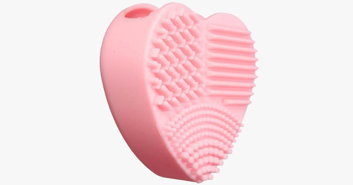 Heart Shape Silicone Cosmetic Brush Cleaner Board Convenient and Easy To Use - Gently Cleans Your Brushes!