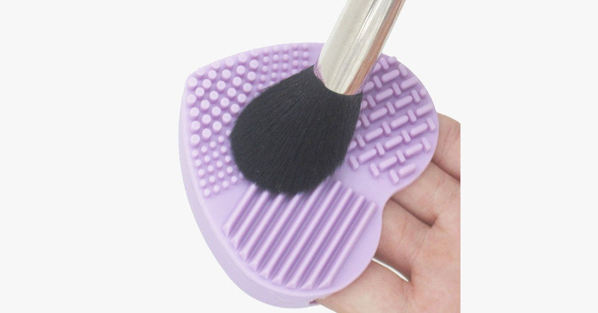 Heart Shape Silicone Cosmetic Brush Cleaner Board Convenient and Easy To Use - Gently Cleans Your Brushes!