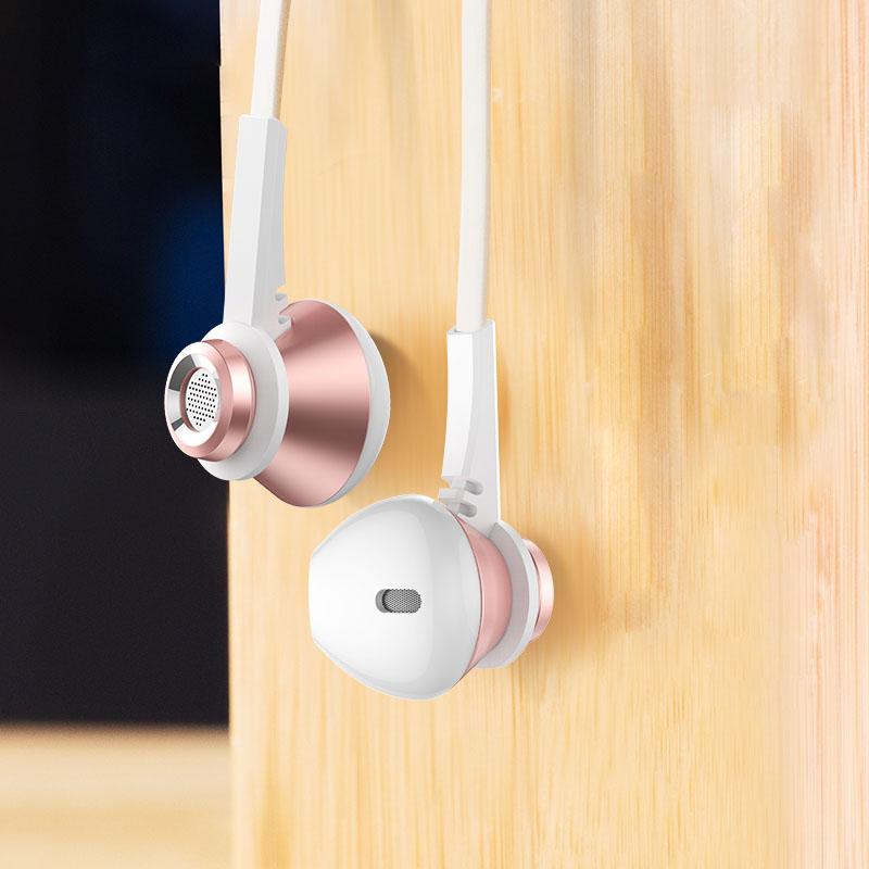 Lose Yourself in Music with Nothing Getting in Your Way
