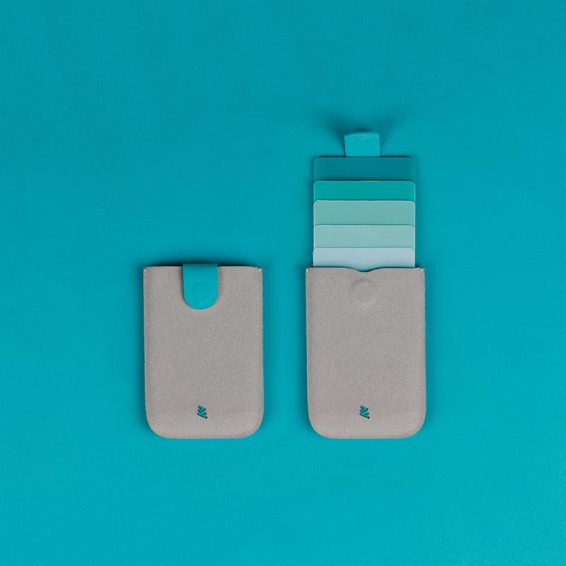 Cascading Pull Tab Case - Access All Your Cards with a Simple Pull